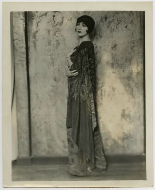 Silent Film Vamp Mae Busch Vintage 1920s Enticing Flapper Glamour Photograph
