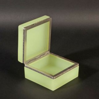 VINTAGE French opaline casket box square silver metal lime uranium 1935 - 40 org. 3