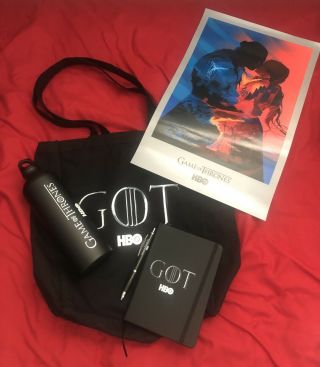 Sdcc 2019 Game Of Thrones Panel Swag Bag With Poster,  Water Bottle,  Notebook & Pen