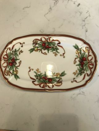 Tiffany & Co.  Holiday 1996 Christmas Ribbon Mistletoe Porcelain Platter.