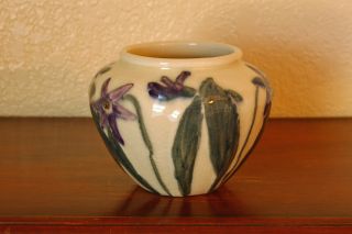 Vintage Mid - Century Rookwood Pottery Arts & Crafts Cabinet Vase 