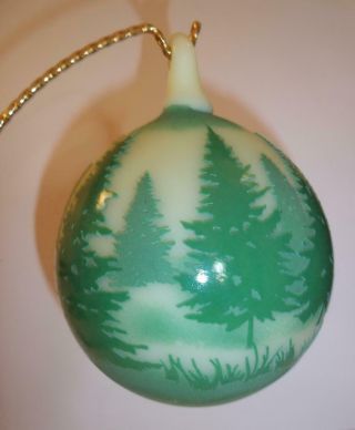 Kelsey Murphy Bomkamp Pilgrim Cameo Glass Burmese & Green Moose Ornament 3