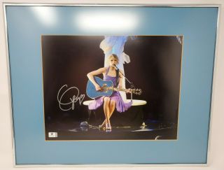 Taylor Swift Autographed Photo Global Authentics Hand Signed