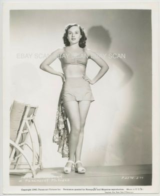 Paulette Goddard Sexy Leggy Swimsuit Vintage Portrait Photo 1940