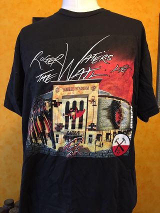Roger Waters - The Wall @ Yankee Stadium York July 7th 2012 Shirt Pink Floyd