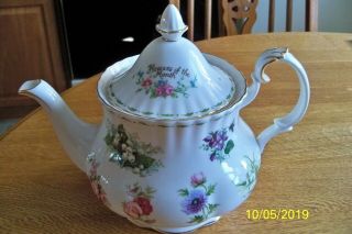 Royal Albert Flowers Of The Month Teapot Large 6 Cups