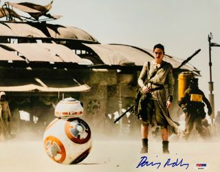 Daisy Ridley Signed Star Wars 11x14 Photo - Rey Beckett Psa Dna 64