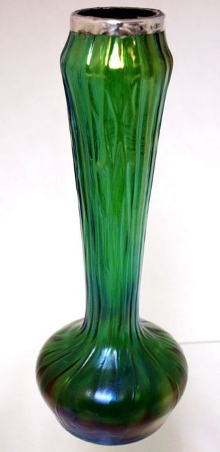 Kralik Honeycomb Panel - 8 1/8 " Bud Vase With Silver Rim.