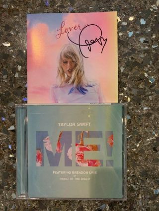 Taylor Swift Official Signed Autographed Lover Booklet W/ Me Cd Single