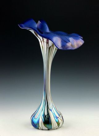 Glamorous Bohemian Art Nouveau Jugendstil Iridescent Glass 13 3/4  Tall Vase