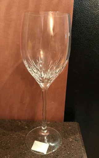 Vera Wang Wedgwood Duchesse Crystal Wine Glass.  Set Of 8
