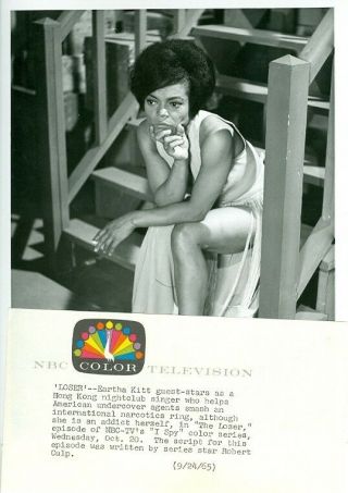 Eartha Kitt Leggy Smoking Cigarette I Spy 1965 Nbc Tv Photo