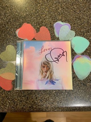 Taylor Swift Signed Autographed Lover Cd Booklet,  Me Cd Single