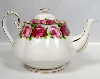 Vintage Teapot Royal Albert Old English Rose Bone China Gold Trim 6 