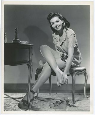 1944 Ann Miller Nail Polish Barefoot Pin Up Photograph Vintage Rare Pedicure