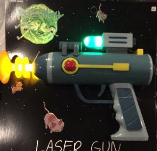 Rick And Morty Laser Gun Toy Scratched Halloween Costume Prop Lights Sounds