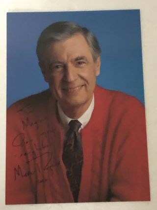 Signed Mister Rogers Neighborhood 5 X 7 Photo Mr.  Fred Rogers Pbs Autograph