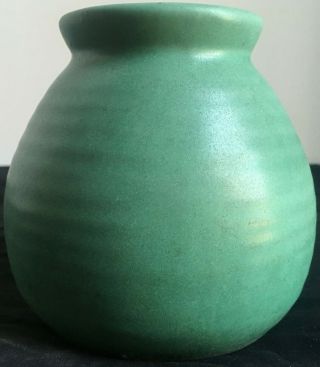TECO MATTE GREEN ARTS CRAFTS VASE MISSION DOUBLE SIGNED RIBBED STICKLEY LIMBERT 3