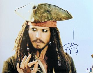 Johnny Depp Signed Autographed 11x14 Photo Pirates Of The Caribbean Gv718383