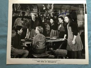 Jennifer Jones Signed Autographed Photograph Of The Song Of Bernadette (1943)