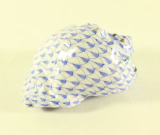 HEREND Hungary Figurine Helmet Shell Blue Fishnet Marked 15493 - 0 - 00/VHB GG 5