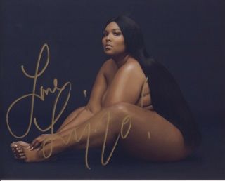 Lizzo Signed 8x10 Photo In - Person