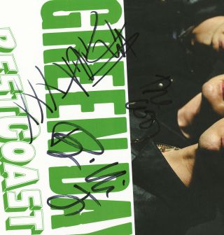 Green Day autographed concert poster 2013 Billie Joe Armstrong,  Mike Dirnt 2