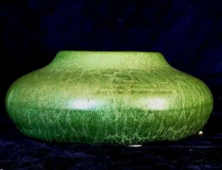 Hampshire Pottery Matte Green Arts & Crafts Pot w Label Curdled Glaze 3