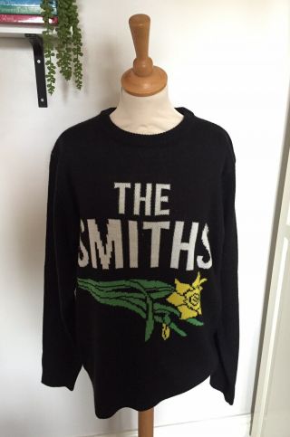 Rare The Smiths Morrissey Unisex Black Daffodil Knitted Jumper Size L