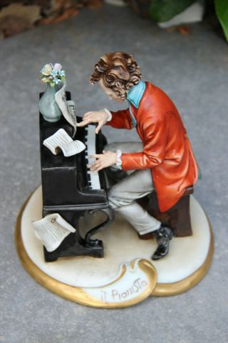 Capodimonte Tyche Tosca Il Pianista Porcelain Statue Figurine Piano