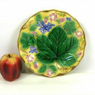 Antique Wedgwood Majolica Plate Decorated W/ Strawberry Grape Leaf 9 "