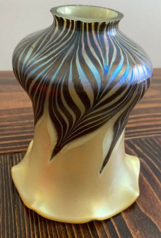 Vandermark ‘83 Art Glass Pulled Feather Lamp Shade Quezal Favril Signed Iridscnt