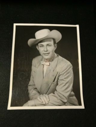 8x10 Signed Photo Of Country Singer - Songwriter Jim Reeves