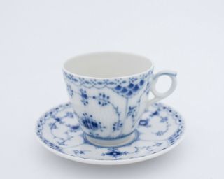 12 Cups & Saucers 719 - Blue Fluted Royal Copenhagen - Half Lace - 2nd Quality 5