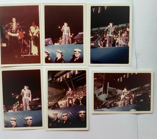 Elvis Presley - 6 Concert Photos - Cincinnati,  Oh - Nov.  11,  1971