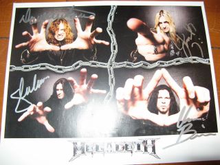 Authentic Megadeth Autograph Poster Dave Mustaine,  Broderick,  Drover,  Lomenzo 2