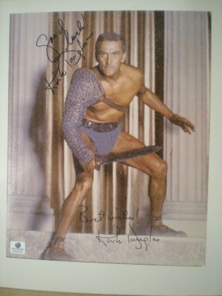 HAND SIGNED PHOTO OF THE LEGENDARY KIRK DOUGLAS AS 