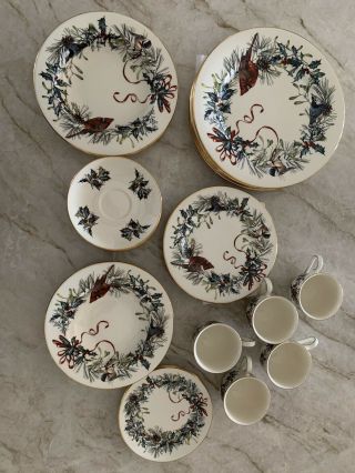 Lenox Winter Greetings China (4) 5 Piece Place Settings,  10 (30 Total)