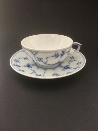 6 Royal Copenhagen Blue Fluted Plain Tea Cups And Saucers No.  76