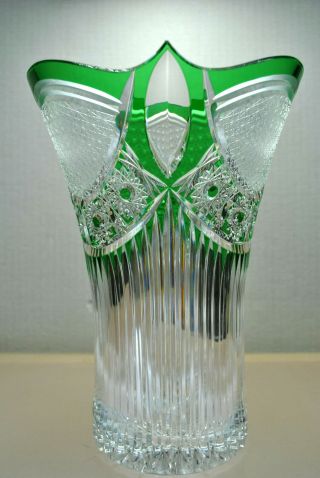 STUNNING VINTAGE LARGE EMERALD GREEN CUT TO CLEAR CRYSTAL VASE 6
