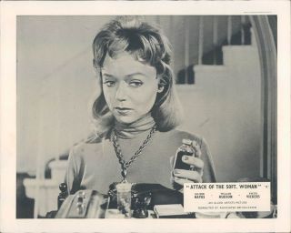 Attack Of The 50 Foot Woman Yvette Vickers Lobby Card