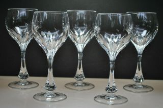 Vintage (set Of 5) Discontinued Gorham " Isabella " Pattern Crystal Wine Glasses