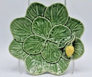 Vintage Majolica Bordallo Pinheiro Green Floral Cabbage Plate W/ Lemon 8 "