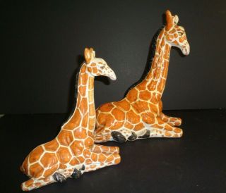 Vintage Set Of 2 Italy Pottery Ceramic Recumbent Giraffe Figures Italy