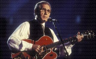 Chet Atkins Photo Disc /free Music Gift / Read For Details