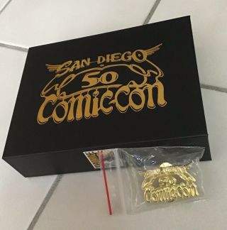 Sdcc 2019 San Diego Comic - Con 50th Anniversary Pin With Collectible Box And Book