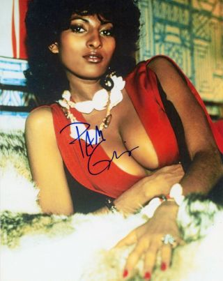Pam Grier Authentic Hand - Signed " Sexy - Jackie Brown - Foxy " 8x10 Photo