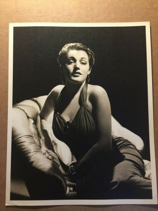 Mysterious Stunning Rare Vintage 8/10 Pin - Up Photo Wwii Gi 40s