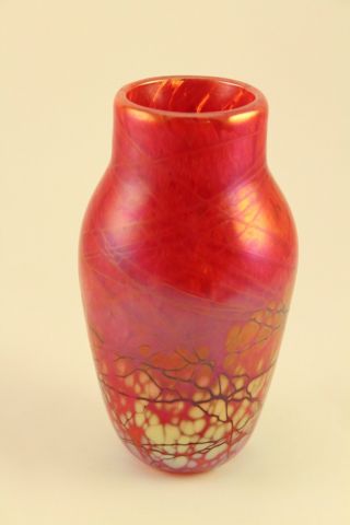 Vtg Elaine Hyde Studio Art Glass Iridescent Red Threaded Miniature Vase Signed