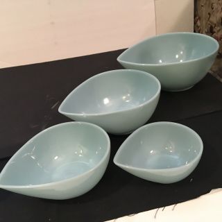 Fireking Teardrop Delphite Blue Mixing Bowls (set Of 4) Please See Decrib